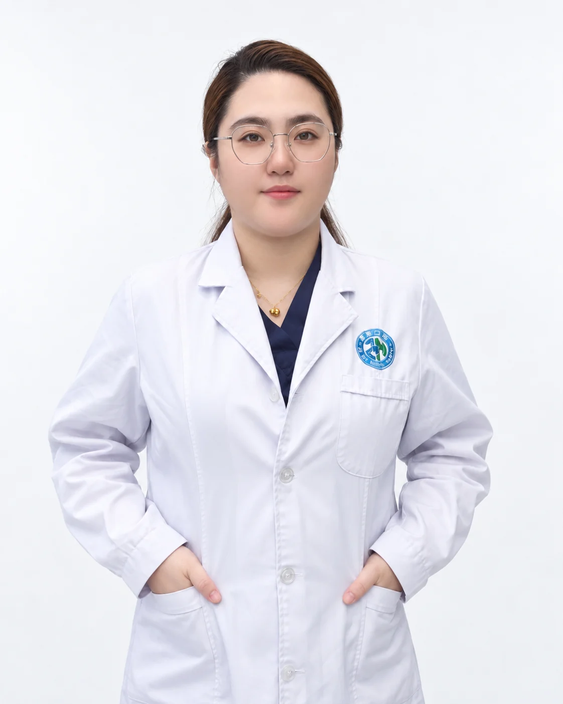 靳飞露执业医师形象照